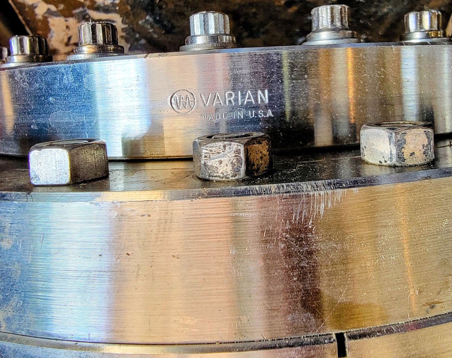 VARIAN MDC PERKIN ELMER 6"in P-E ULTEK CRYO VACUUM PUMP DISPLEX DE202S COLD HEAD