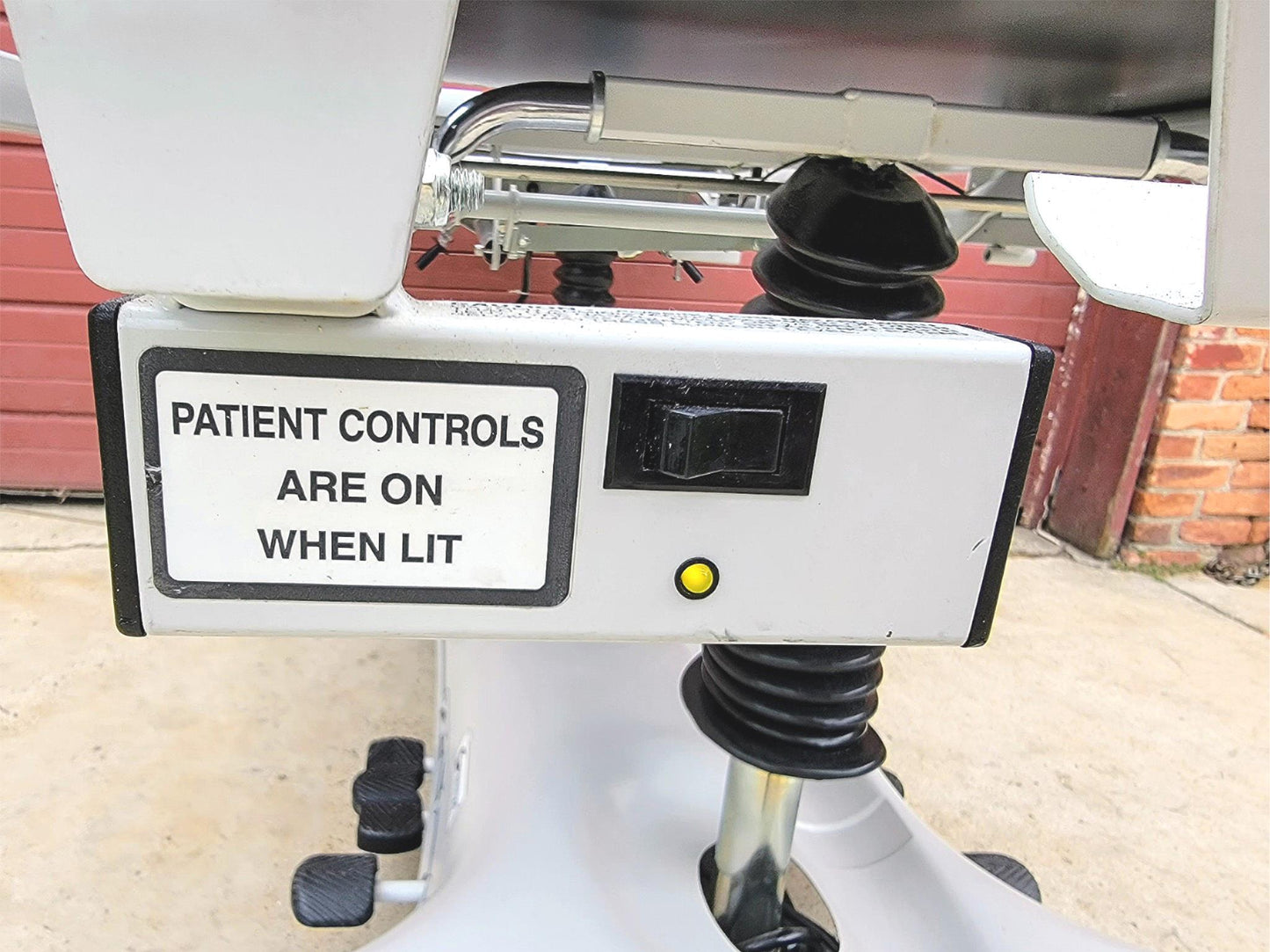 STRYKER 1550 POWER ELECTRIC HOSPITAL EMERGENCY STRETCHER  NO-MATTRESS WATCHVIDEO