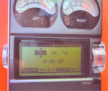 SONY PCM-D1 2-CHANNEL PORTABLE 4GB FLASH MEMORY STEREO AUDIO RECORDER FREE SHIP