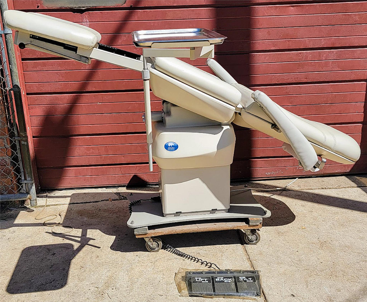 MTI 527-115 PODIATRY SURGICAL POWER EXAM CHAIR FOOT REMOTE WATCH VIDEO FREE SHIP