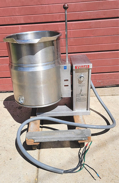 VULCAN-HART VEC-10 ELECTRIC 3-PHASE 10 GALLON KETTLE  with MANUAL FREE SHIP