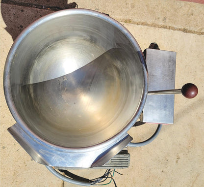 VULCAN-HART VEC-10 ELECTRIC 3-PHASE 10 GALLON KETTLE  with MANUAL FREE SHIP