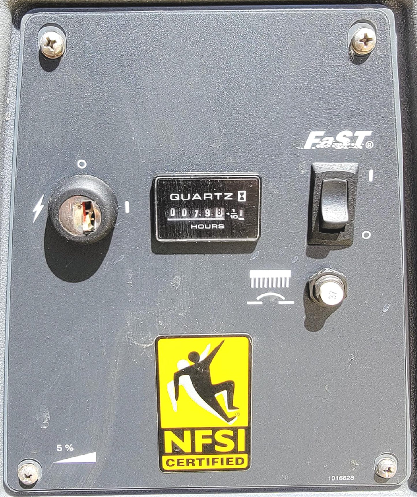 TENNANT T3 FAST 20"FLOOR WALK BEHIND BATTERY FLOOR SCRUBBER WATCH VIDEO FREESHIP