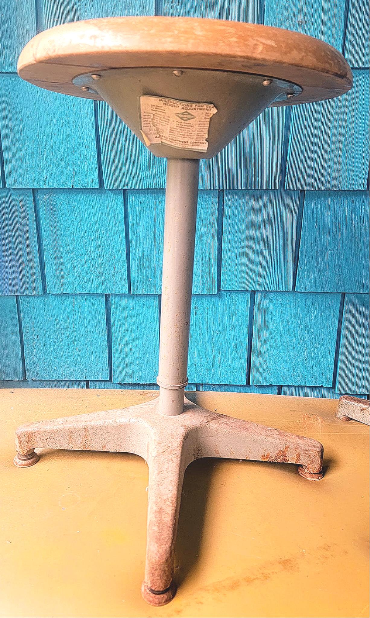 1963 VINTAGE AJUSTRITE INDUSTRIAL DRAFTING MACHINIST STOOL GLUEDWOODTOP FREESHIP