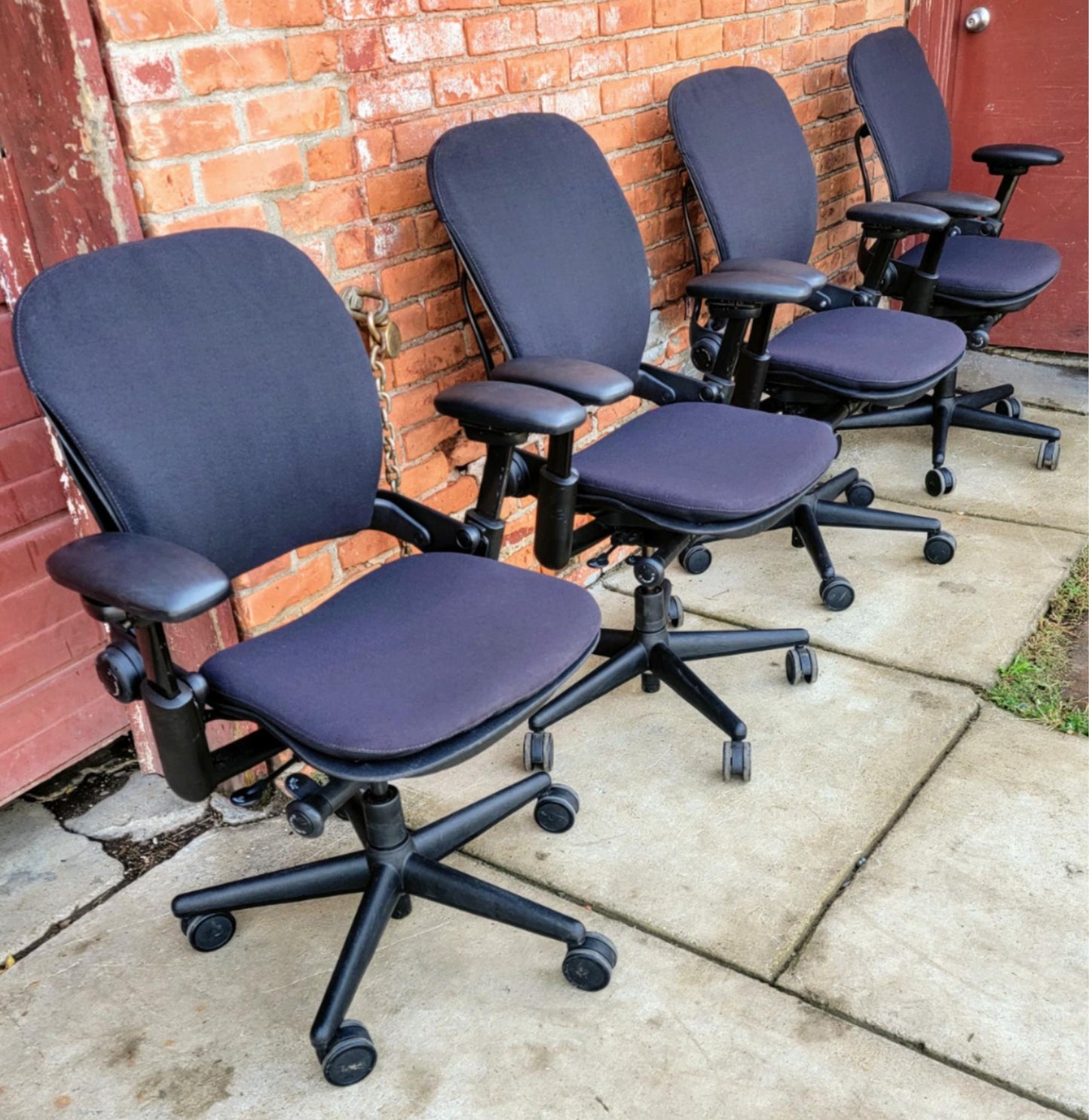4 STEELCASE LEAP SWIVEL OFFICE ARMCHAIRs One-Standard & Three-PLUS SIZE FREESHIP