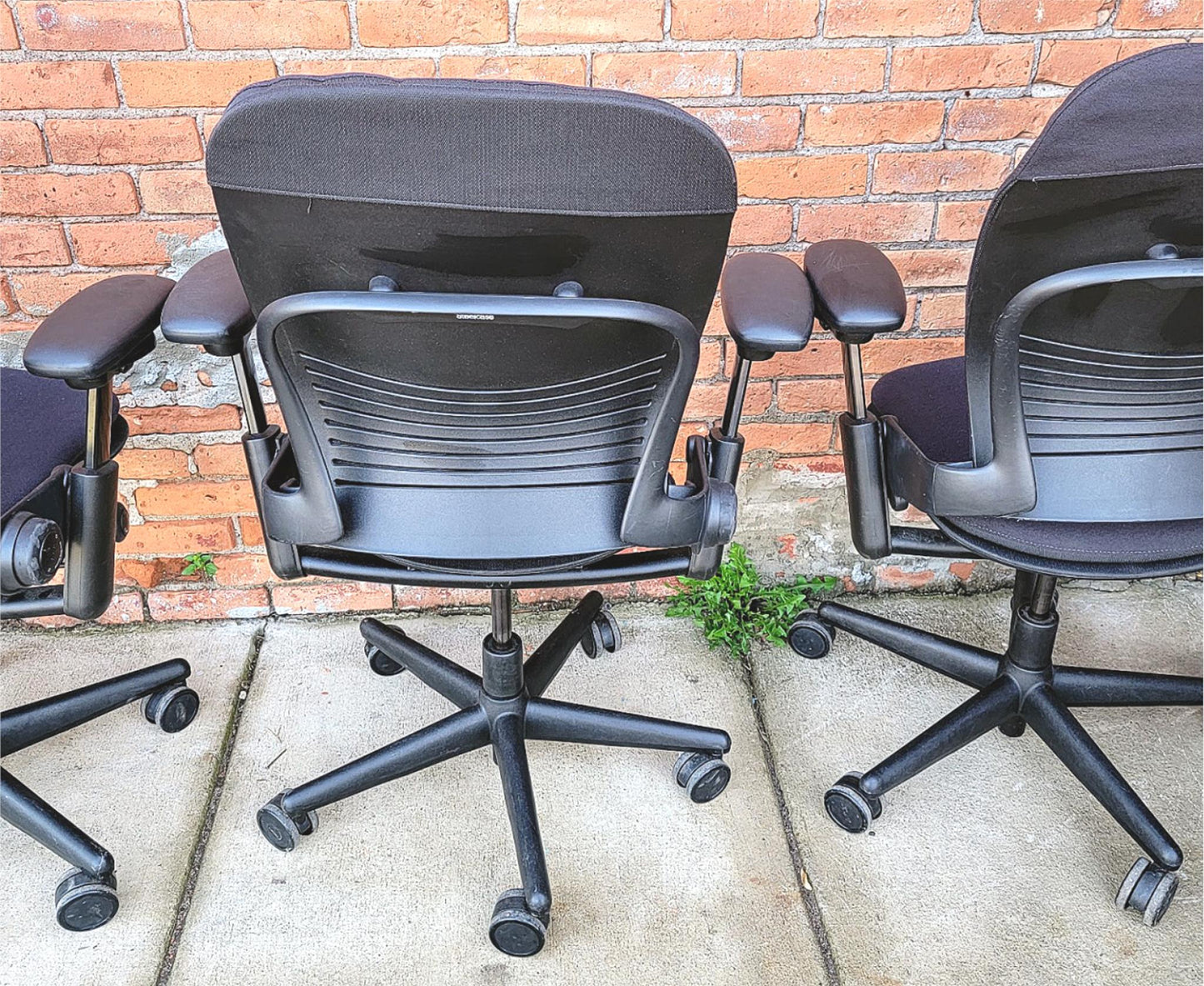 4 STEELCASE LEAP SWIVEL OFFICE ARMCHAIRs One-Standard & Three-PLUS SIZE FREESHIP