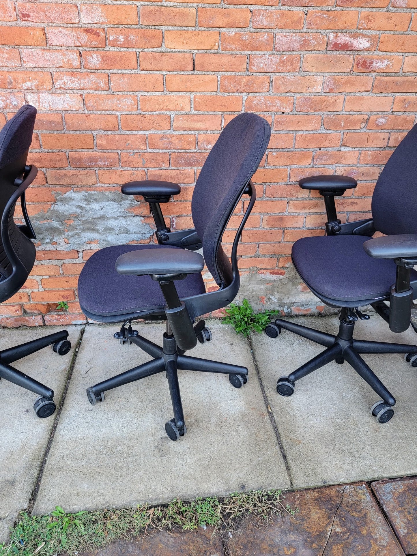 4 STEELCASE LEAP SWIVEL OFFICE ARMCHAIRs One-Standard & Three-PLUS SIZE FREESHIP