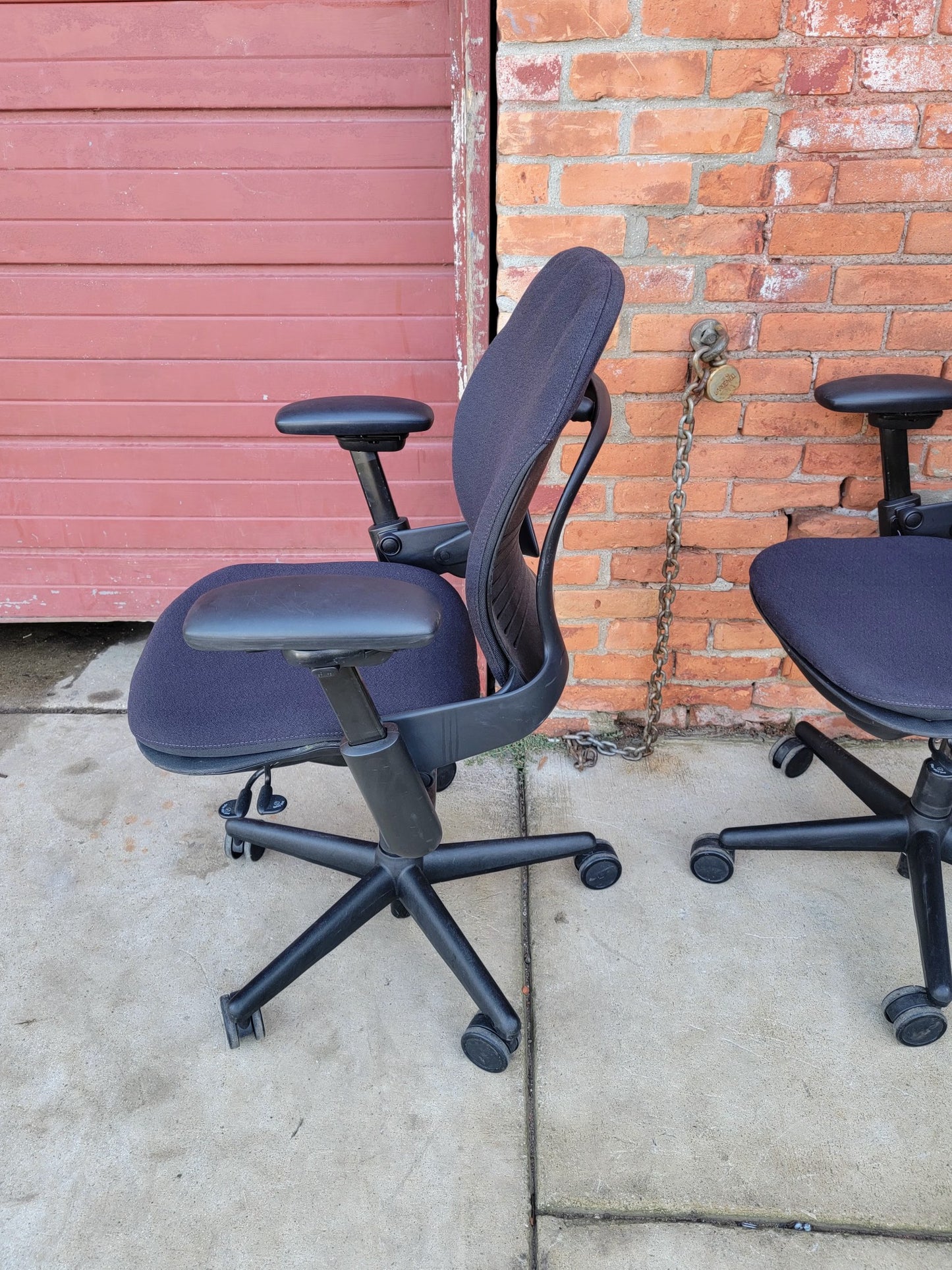 4 STEELCASE LEAP SWIVEL OFFICE ARMCHAIRs One-Standard & Three-PLUS SIZE FREESHIP