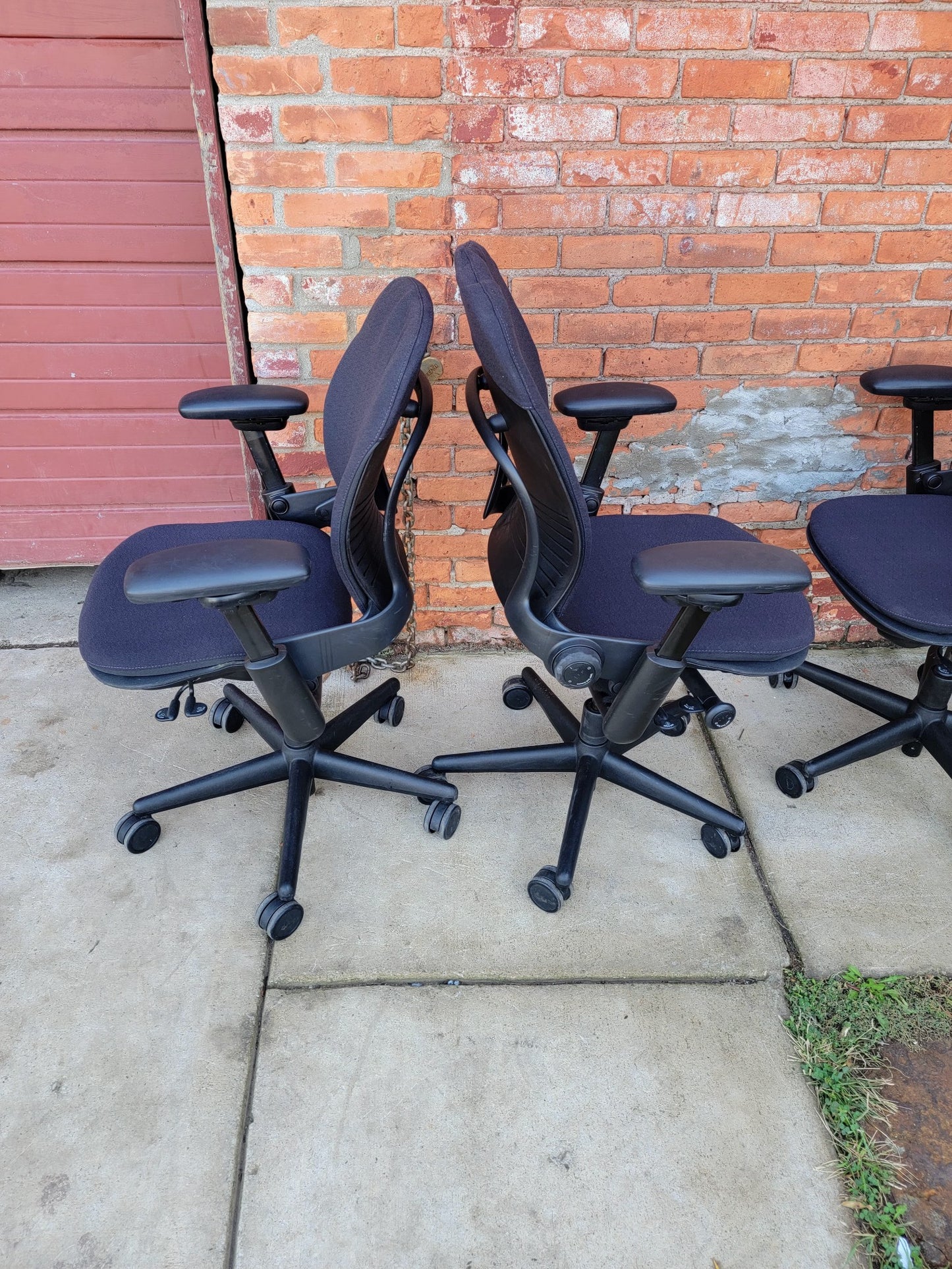 4 STEELCASE LEAP SWIVEL OFFICE ARMCHAIRs One-Standard & Three-PLUS SIZE FREESHIP