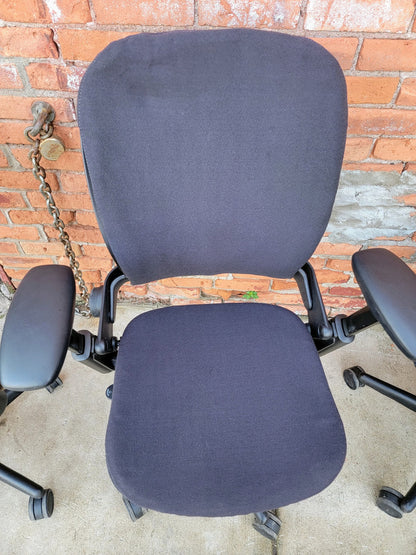 4 STEELCASE LEAP SWIVEL OFFICE ARMCHAIRs One-Standard & Three-PLUS SIZE FREESHIP