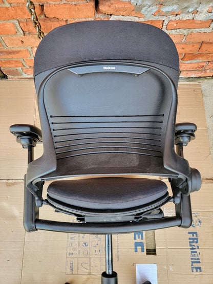 4 STEELCASE LEAP SWIVEL OFFICE ARMCHAIRs One-Standard & Three-PLUS SIZE FREESHIP