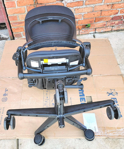 4 STEELCASE LEAP SWIVEL OFFICE ARMCHAIRs One-Standard & Three-PLUS SIZE FREESHIP