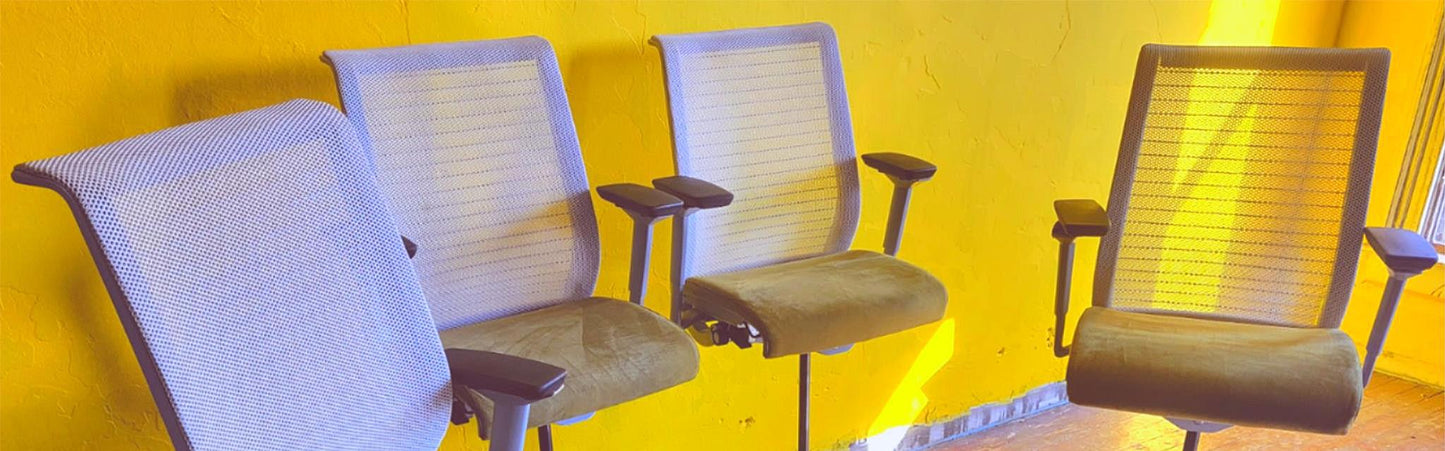 SET of FOUR STEELCASE CONTEMPORARY THINK SWIVEL OFFICE DRAFTING STOOLs FREE SHIP