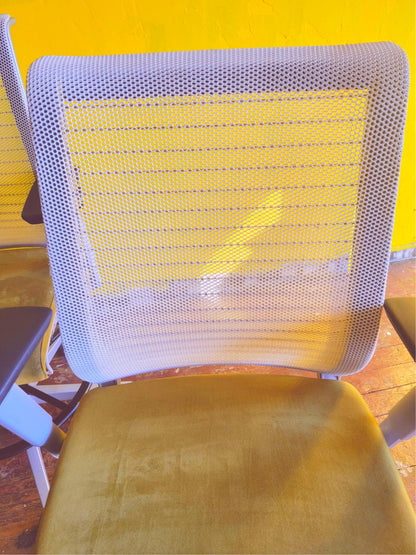 SET of FOUR STEELCASE CONTEMPORARY THINK SWIVEL OFFICE DRAFTING STOOLs FREE SHIP