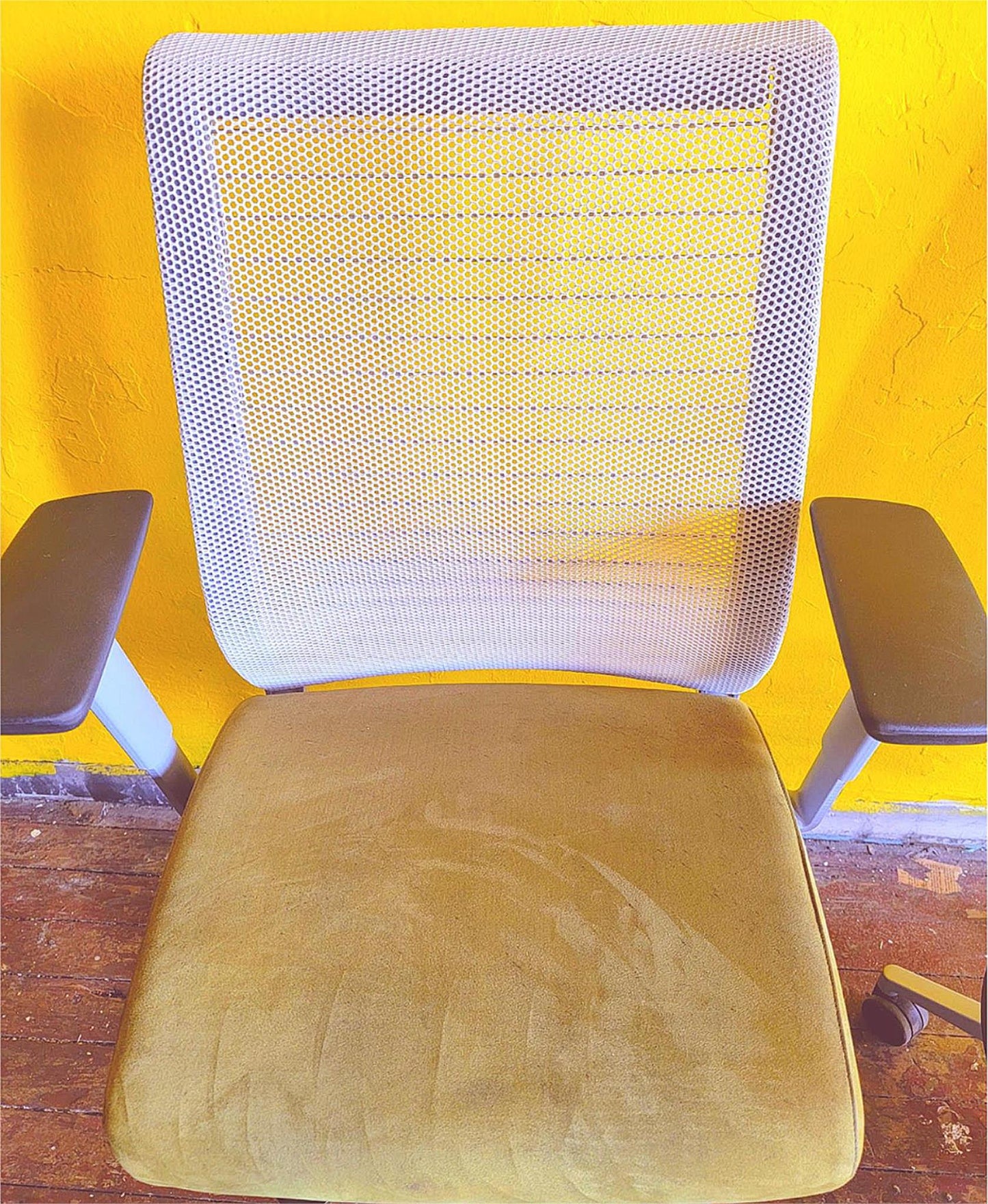 SET of FOUR STEELCASE CONTEMPORARY THINK SWIVEL OFFICE DRAFTING STOOLs FREE SHIP