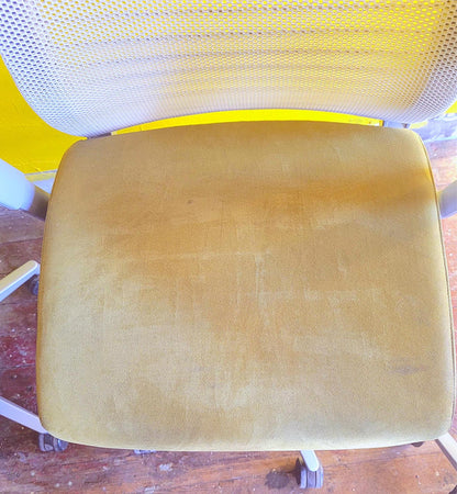 SET of FOUR STEELCASE CONTEMPORARY THINK SWIVEL OFFICE CHAIRs (4CHAIRS)FREE SHIP