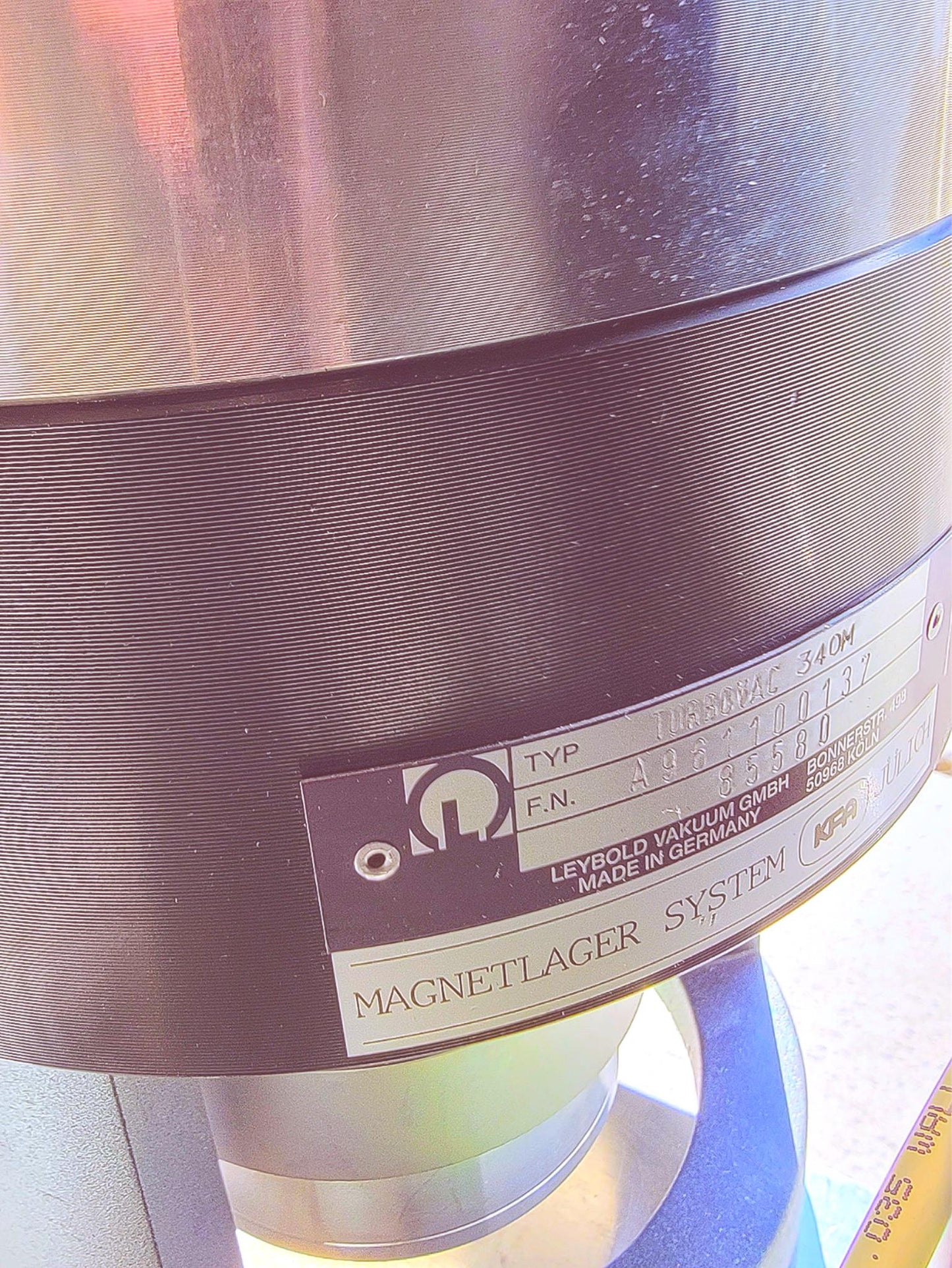 ULVAC PHYSICAL ELECTRONICS Phi680 ATOM SPECTROMETER AES AUGER NANOPROBE FREESHIP