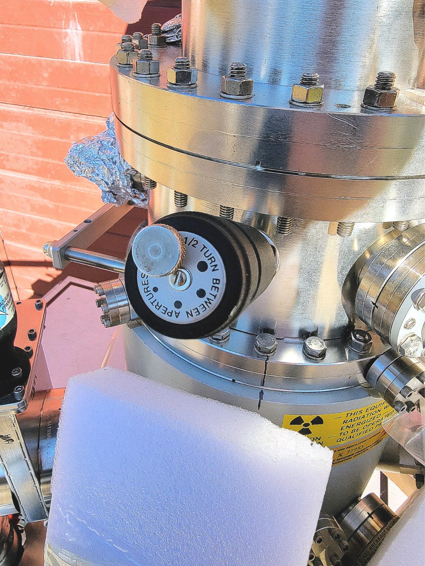 Teste"ULVAC PHYSICAL ELECTRONICS Phi680 ATOM SPECTROMETER AES AUGER NANOPROBE"