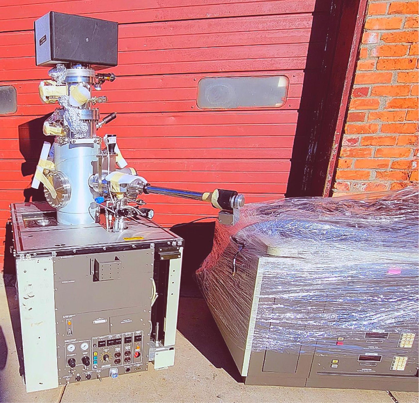 Teste"ULVAC PHYSICAL ELECTRONICS Phi680 ATOM SPECTROMETER AES AUGER NANOPROBE"