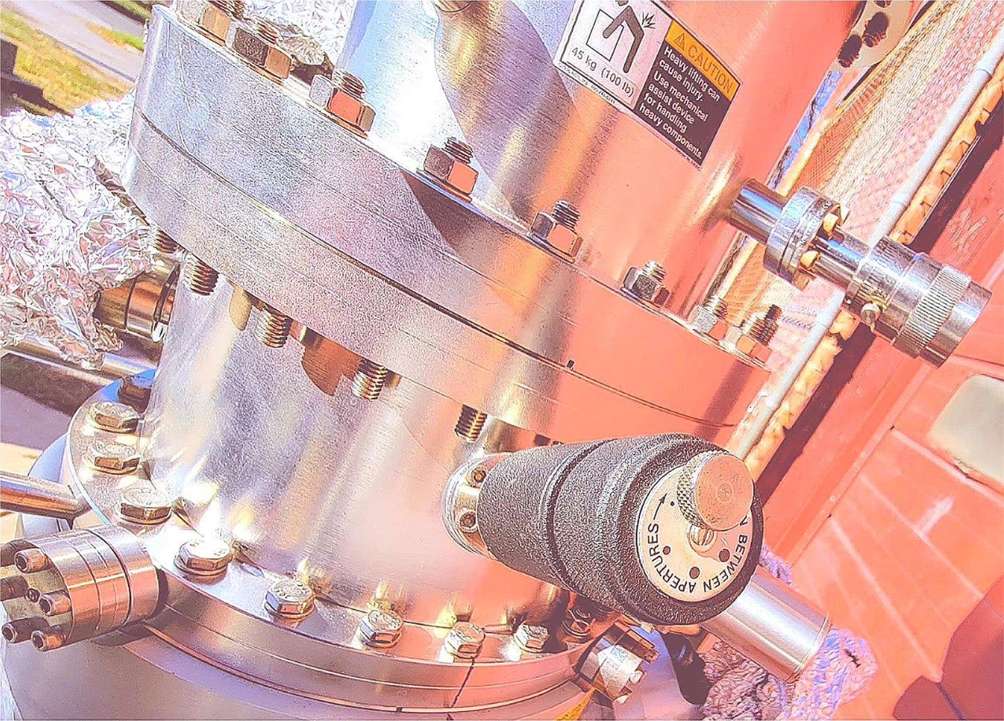 ULVAC PHYSICAL ELECTRONICS Phi680 ATOM SPECTROMETER AES AUGER NANOPROBE FREESHIP