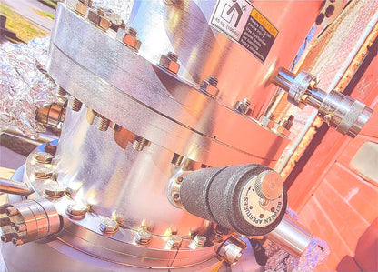 ULVAC PHYSICAL ELECTRONICS Phi680 ATOM SPECTROMETER AES AUGER NANOPROBE FREESHIP