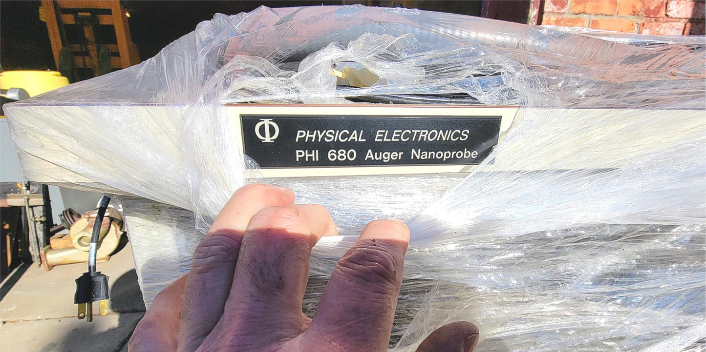 Teste"ULVAC PHYSICAL ELECTRONICS Phi680 ATOM SPECTROMETER AES AUGER NANOPROBE"