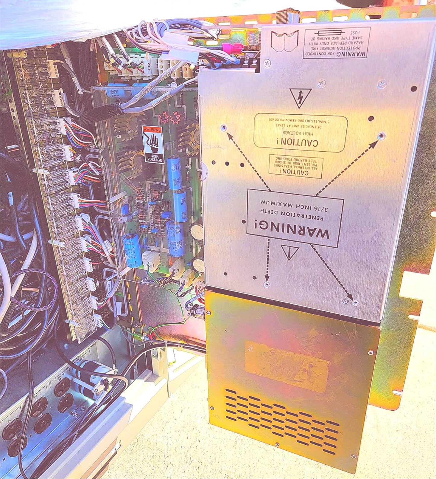 Teste"ULVAC PHYSICAL ELECTRONICS Phi680 ATOM SPECTROMETER AES AUGER NANOPROBE"