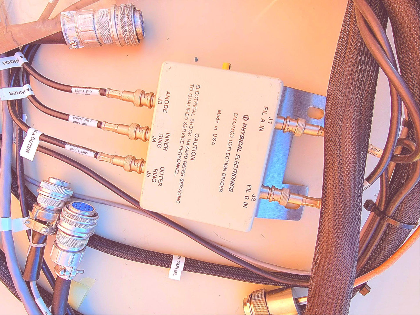 Teste"ULVAC PHYSICAL ELECTRONICS Phi680 ATOM SPECTROMETER AES AUGER NANOPROBE"