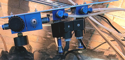 SET 2 FESTO MSW-220 SOLENOID COILS & 2 FRC-1/5-S-8 PRESSURE REGULATORS FREESHIP