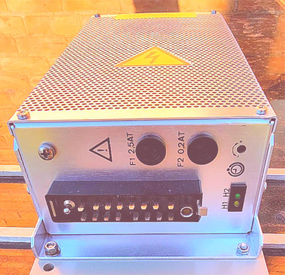 BALZERS PFEIFFER  TCP 120A TURBOMOLECULAR PUMP CONTROLLER 90DAYWARRANTY FREESHIP