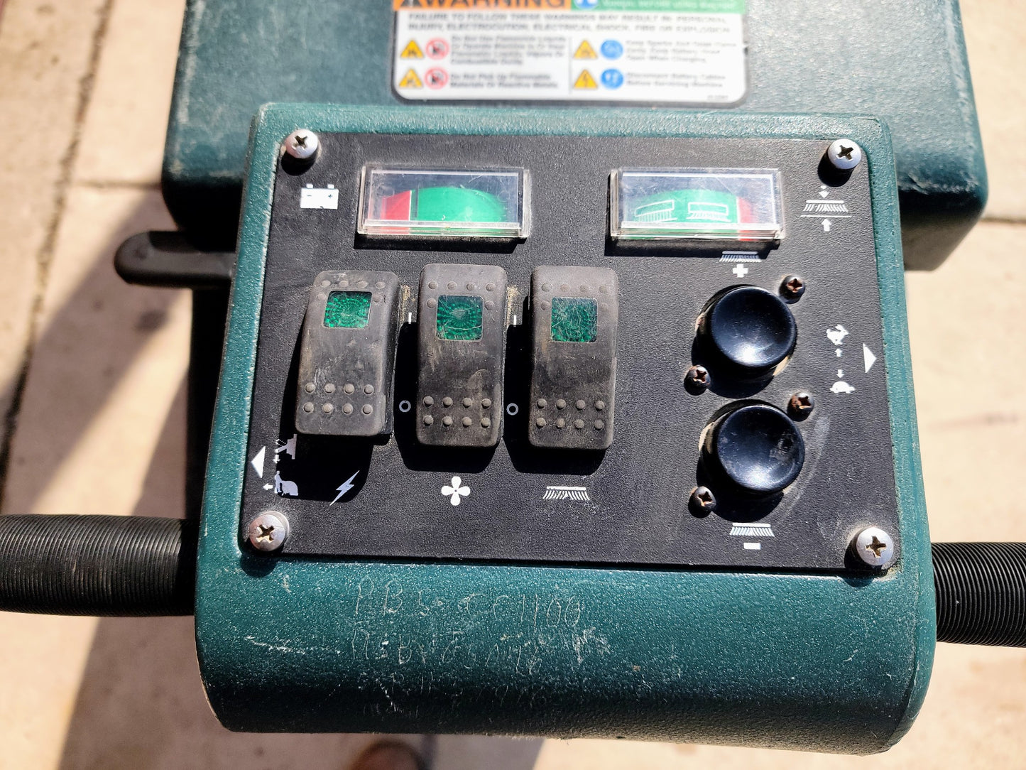 NOBLES SPEED SCRUB 2601 FLOOR SWEEPER SCRUBBER 90DAYWARRANTY WATCHVIDEO FREESHIP