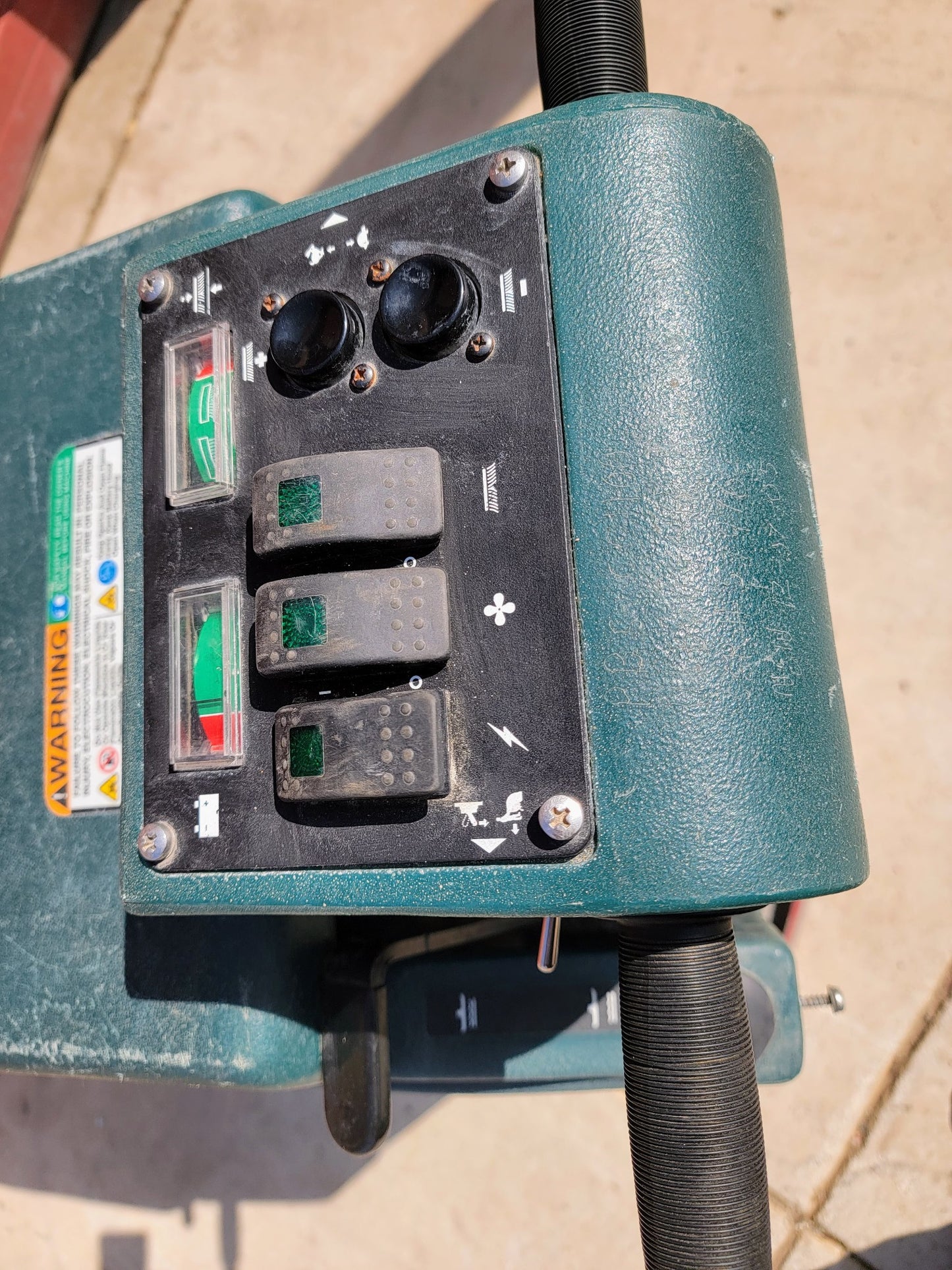 NOBLES SPEED SCRUB 2601 FLOOR SWEEPER SCRUBBER 90DAYWARRANTY WATCHVIDEO FREESHIP