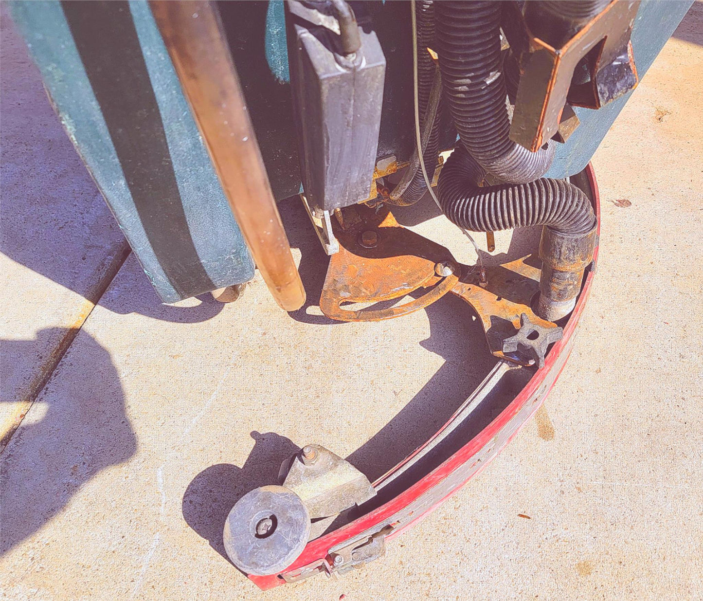 NOBLES SPEED SCRUB 2601 FLOOR SWEEPER SCRUBBER 90DAYWARRANTY WATCHVIDEO FREESHIP