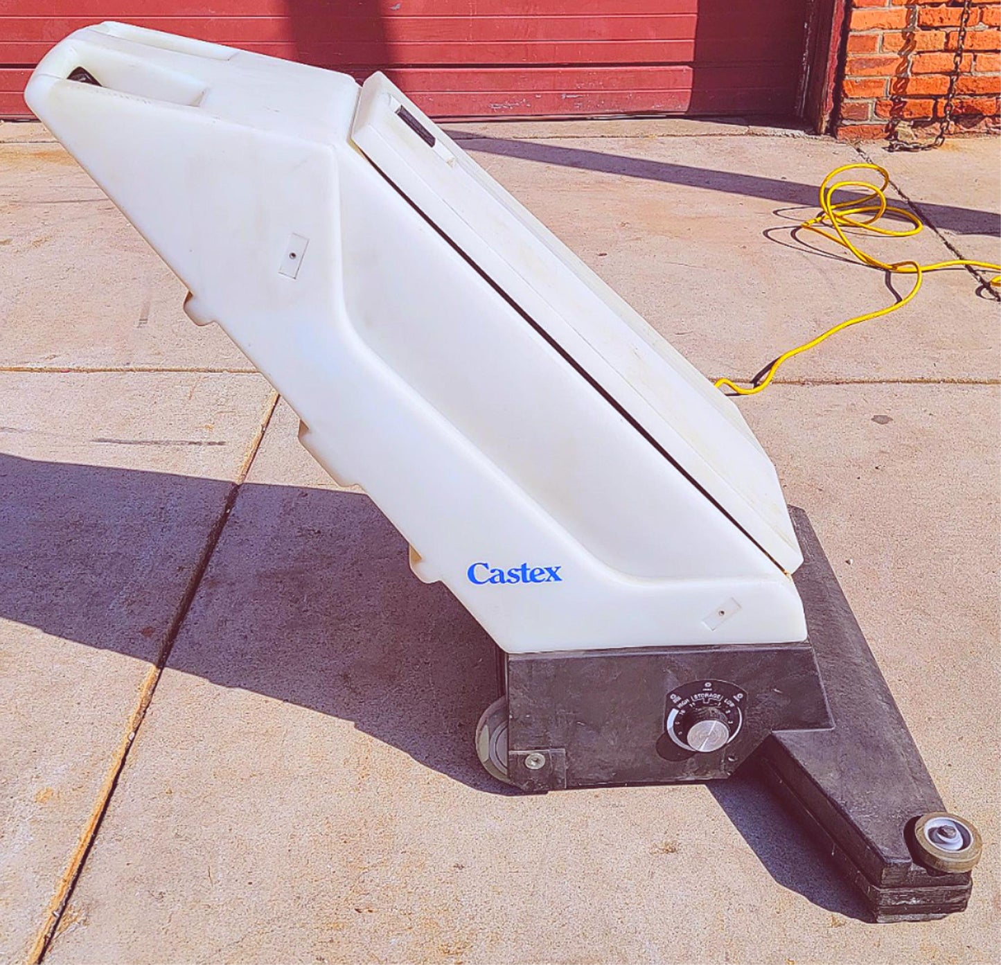 TENNANT CASTEX 30" MT3000 MAGNA TWIN SWEEPER 90DAYWARRANTY WATCH VIDEO FREE SHIP