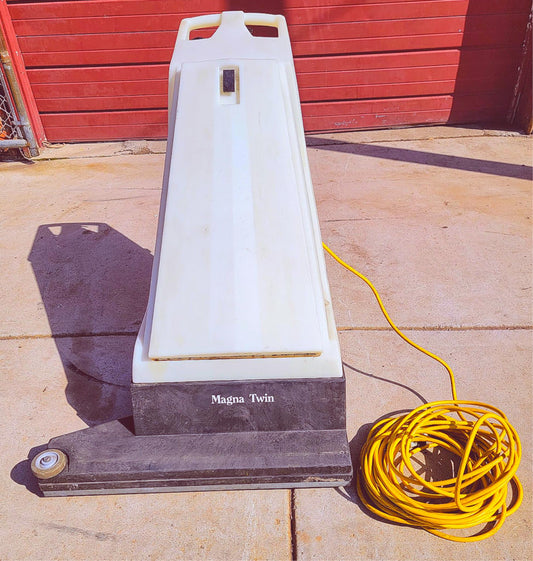 TENNANT CASTEX 30" MT3000 MAGNA TWIN SWEEPER 90DAYWARRANTY WATCH VIDEO FREE SHIP