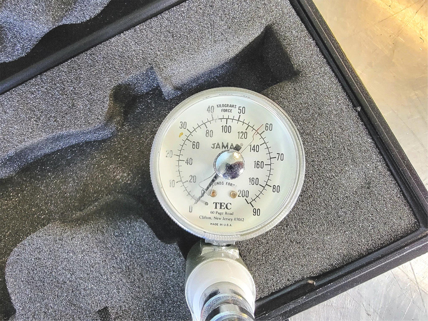 100% JAMAR 5030 J1 HYDRAULIC HAND DYNAMOMETER with CASE 0 - 200 Lbs FREESHIP