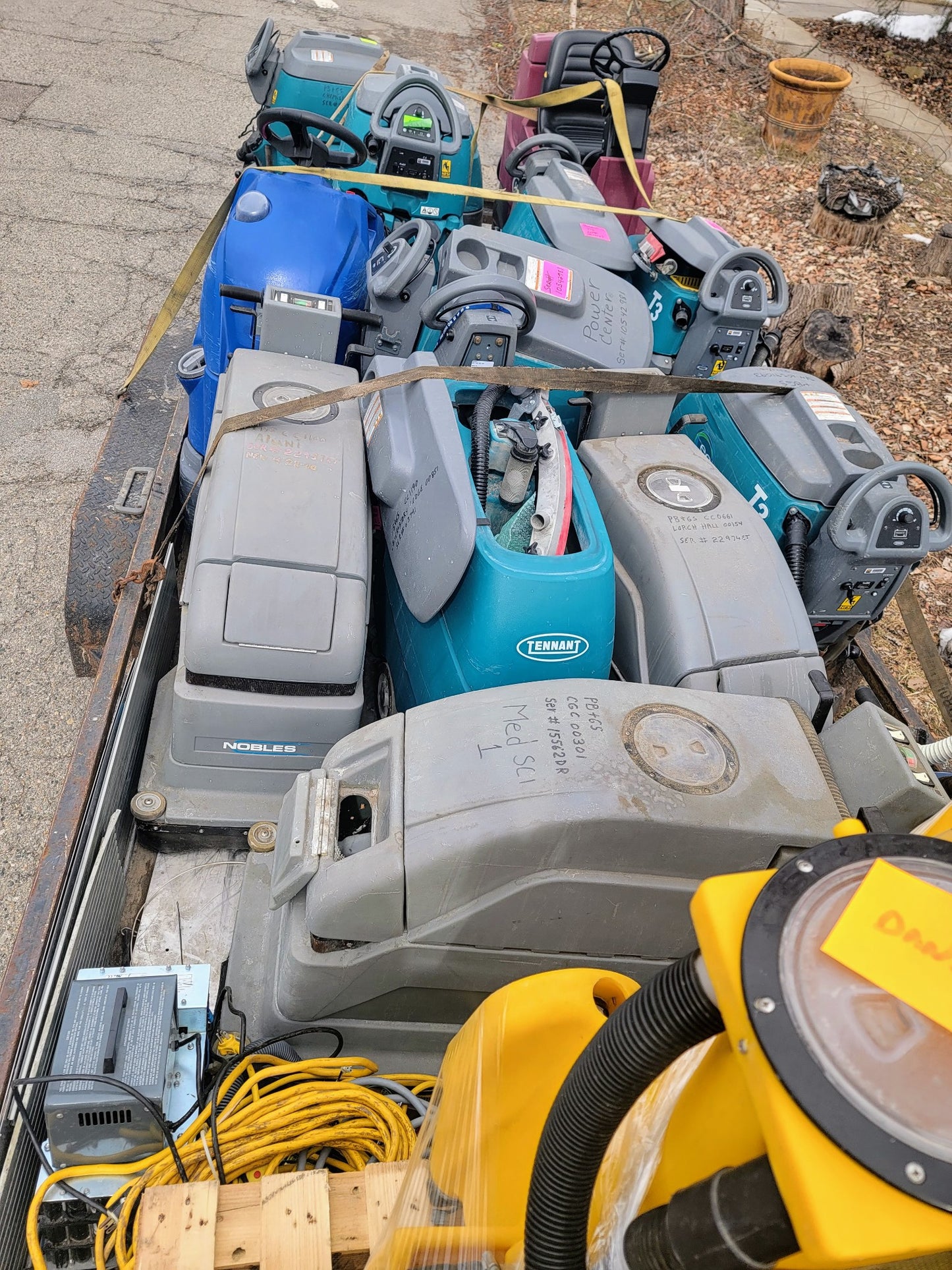 NAO FACA ESSE LEILA / LCN LOCK EQUALIZER LOT VARIOUS