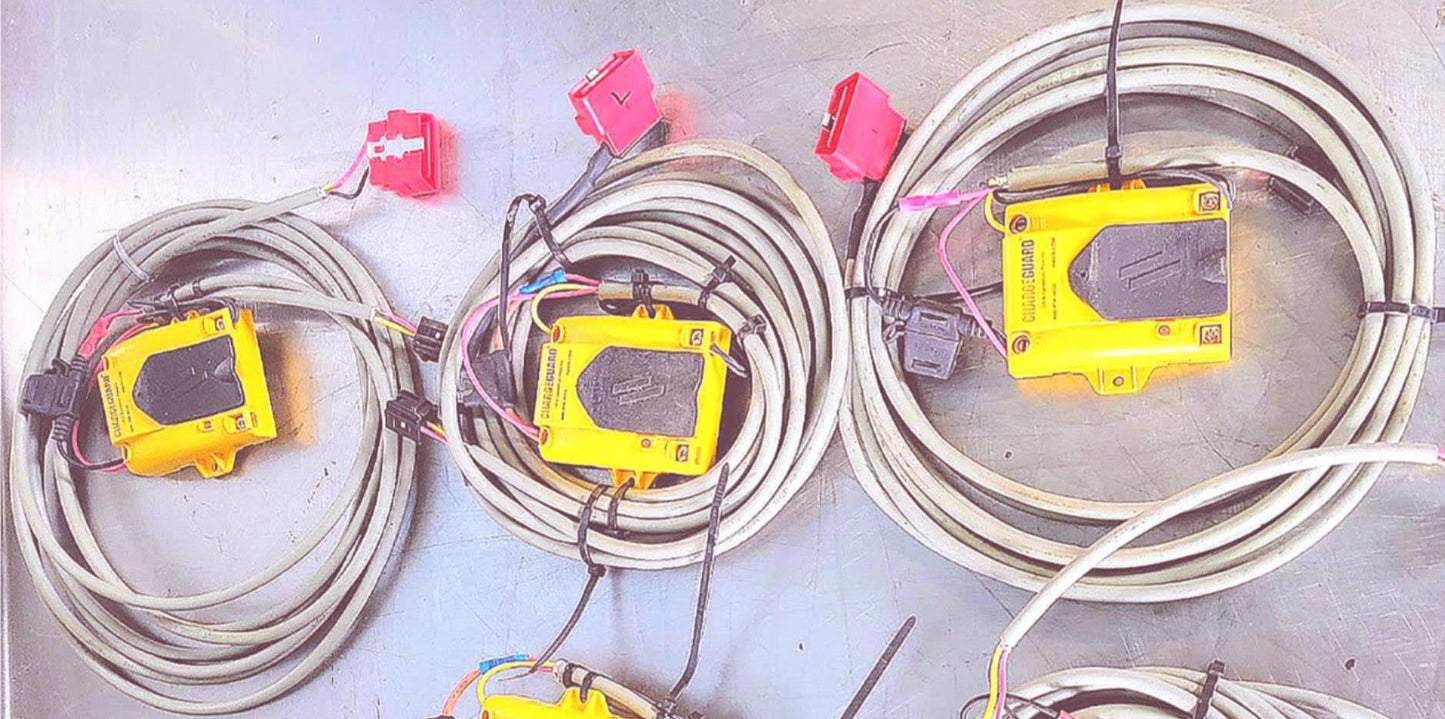 Lot of 6 HAVIS CG-X CHARGEGUARD 12Volt Vehicle Circuit Protector/timer SmartCord