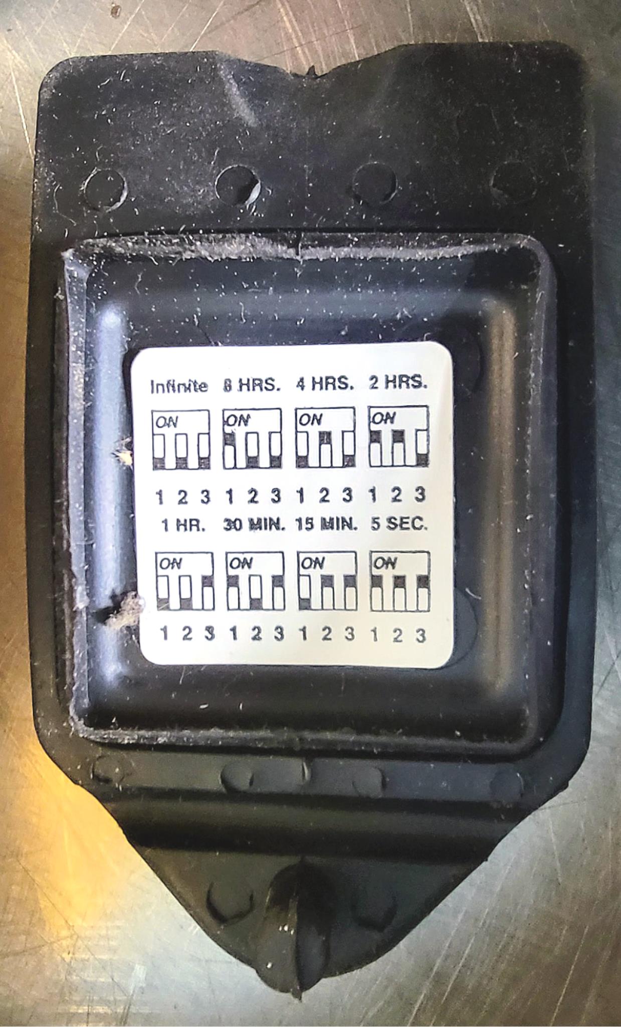 Lot of 6 HAVIS CG-X CHARGEGUARD 12Volt Vehicle Circuit Protector/timer SmartCord