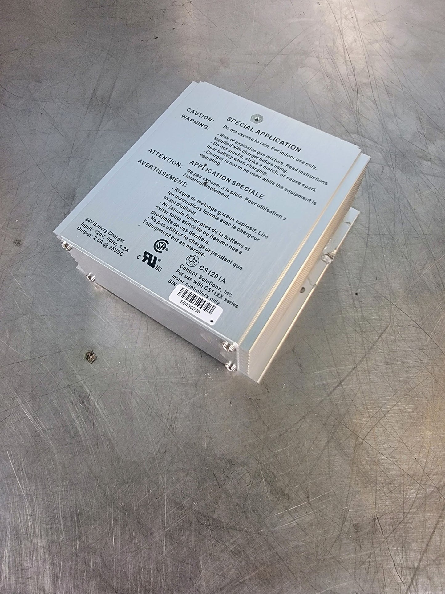 CONTROL SOLUTIONS CS1201A 24V BATTERY CHARGER  FREE SHIP