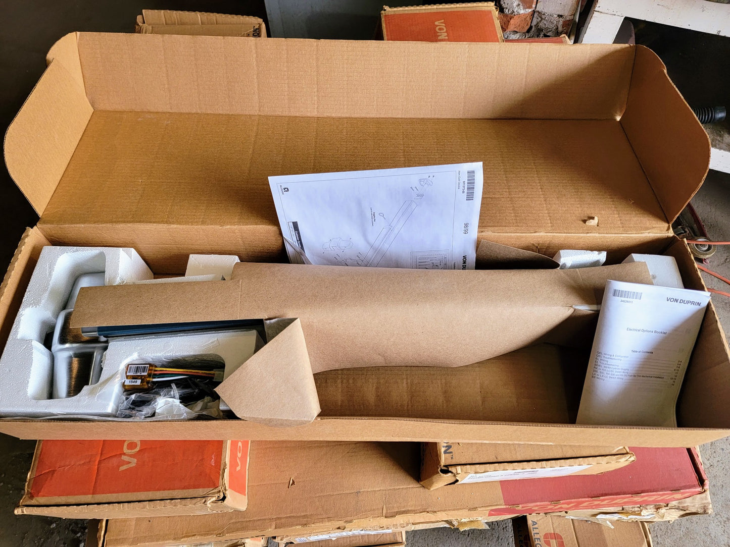 BRAND NEW VON DUPRIN 9811261 EXIT DEVICE FREE SHIP