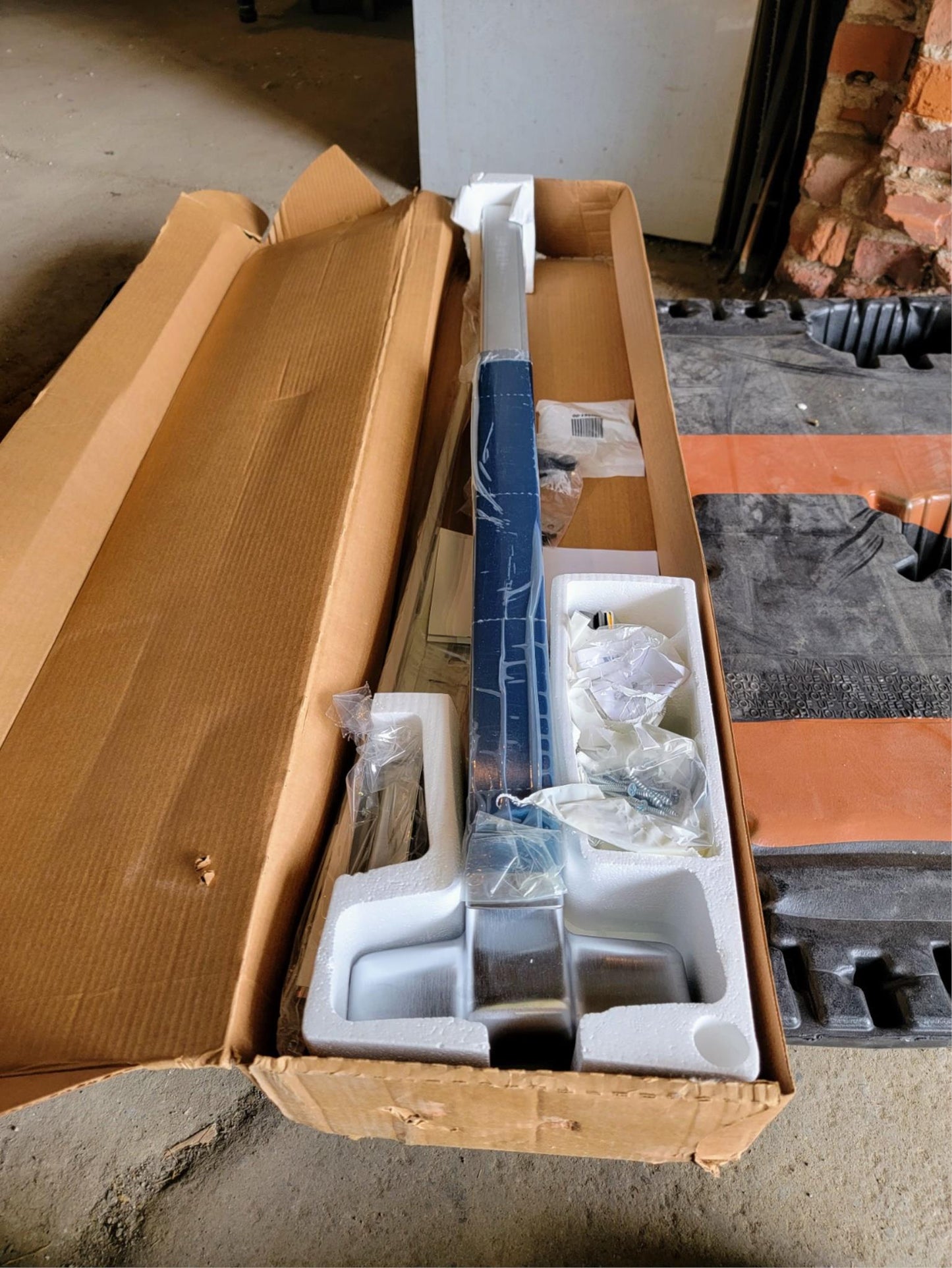 BRAND NEW Von Duprin 9857EO / 9957EO Three-Point Latching Panic Device FREE SHIP