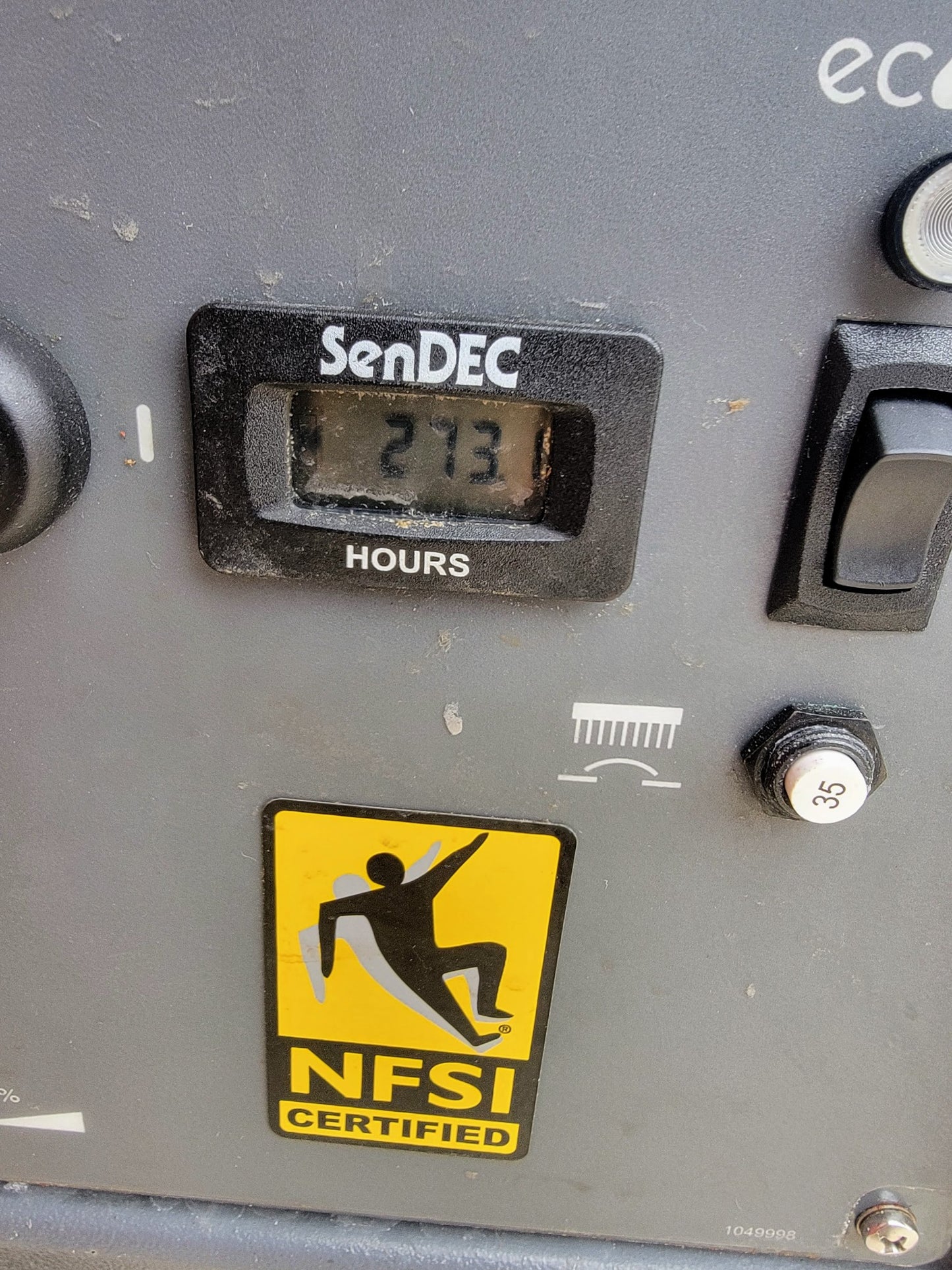 90DAYWARRANTY TENNANT T3 EC H2O FAST20"FLOOR WALKBEHIND BATTERY FLOOR SCRUBBER