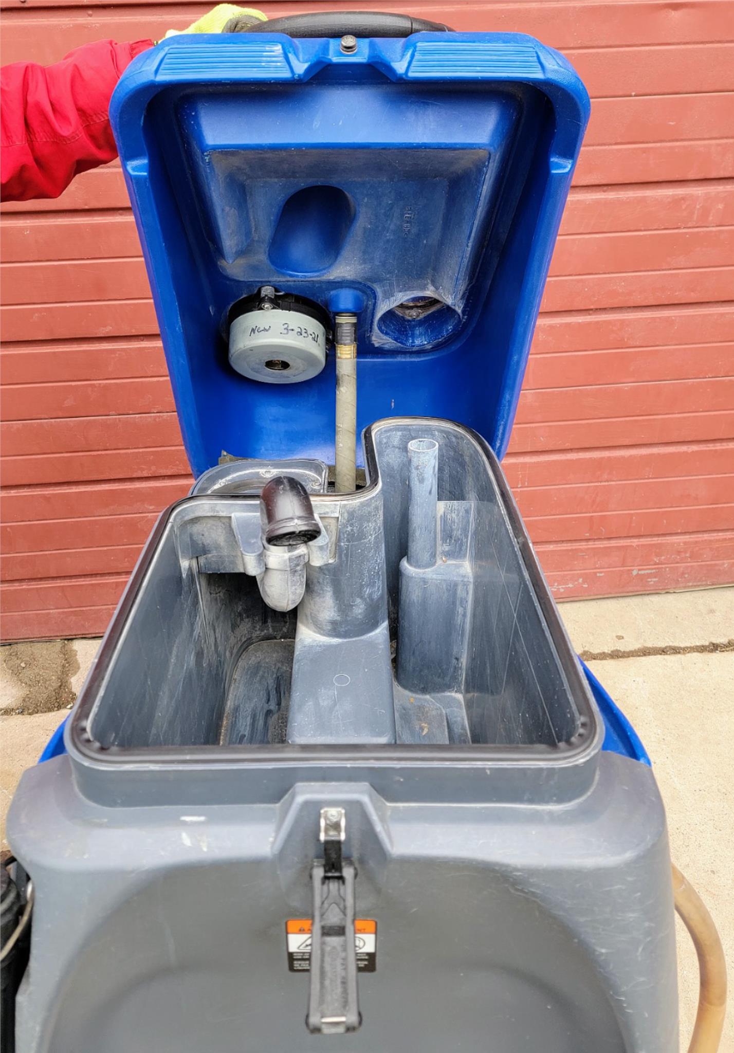 90DAYWARRANTY CHARIOT™ 2 ISCRUB 20 DELUXE WITH ORB™ + 130 WET + PAD FREESHIPPING