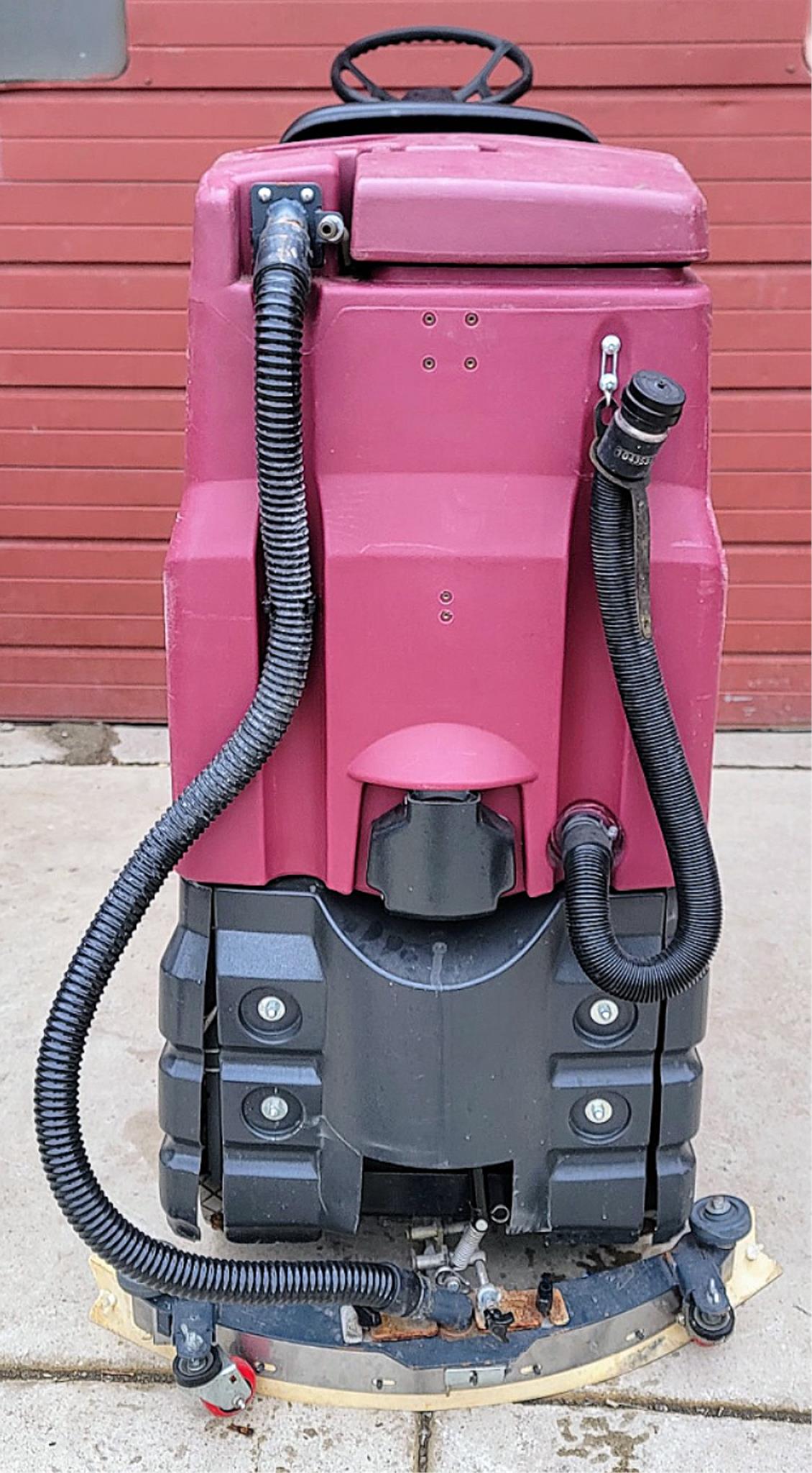 MINUTEMAN SCV 24/26P RIDE ON SCRUBBER LOWHOURS 90DAYWARRANTY WATCHVIDEO FREESHIP