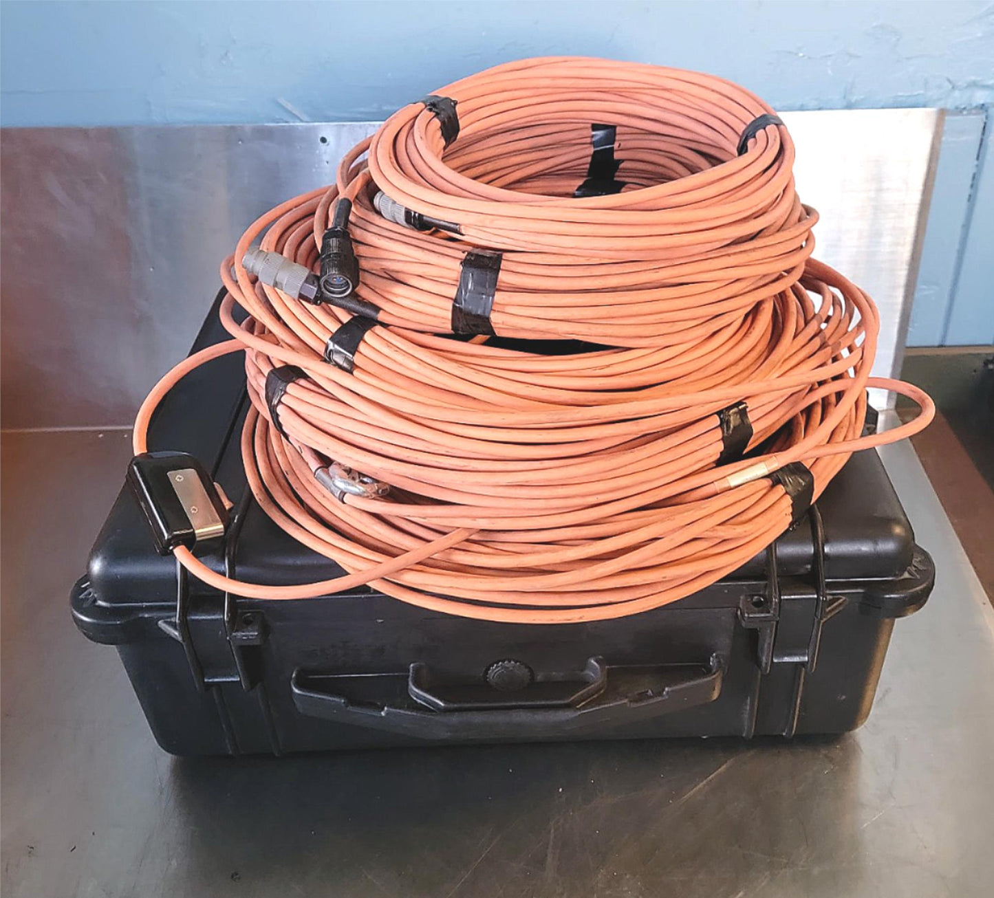 CON-SPACE CSI 2001 FUEL CELL ENTRY KIT HARDLINE COMMUNITCATIONS CABLES & CASE