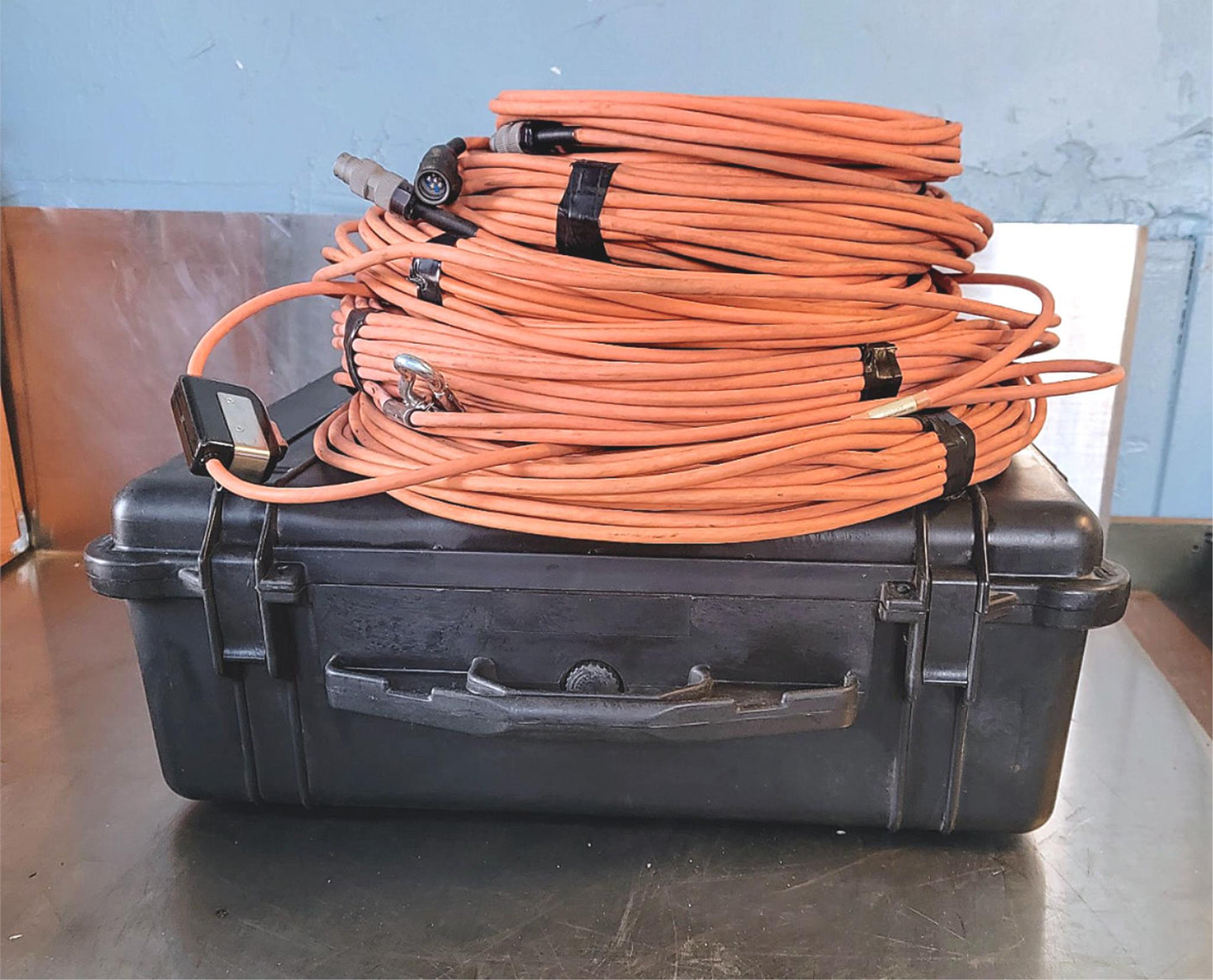 CON-SPACE CSI 2001 FUEL CELL ENTRY KIT HARDLINE COMMUNITCATIONS CABLES & CASE