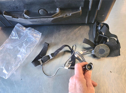 CON-SPACE CSI 2001 FUEL CELL ENTRY KIT HARDLINE COMMUNITCATIONS CABLES & CASE