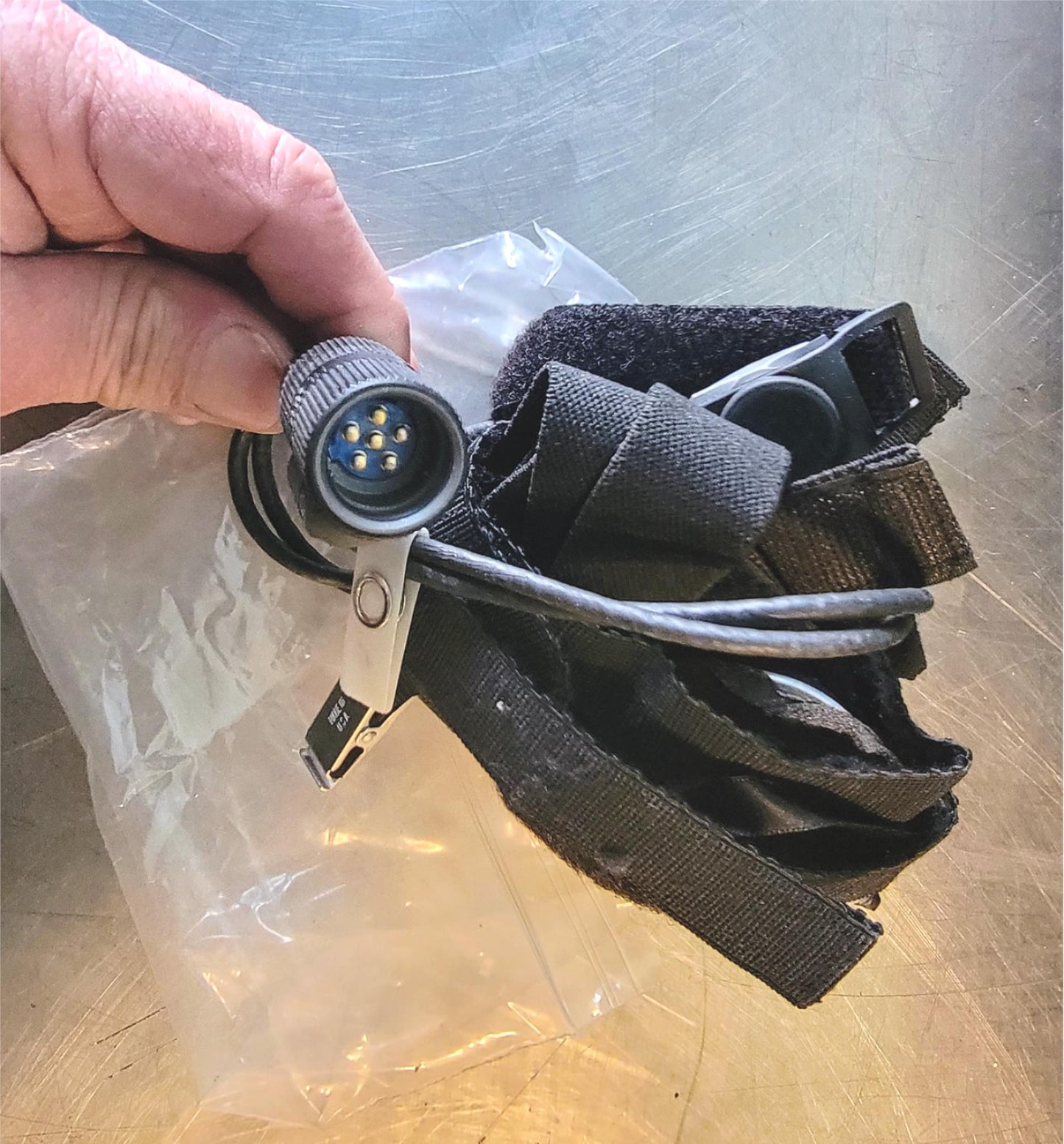 CON-SPACE CSI 2001 FUEL CELL ENTRY KIT HARDLINE COMMUNITCATIONS CABLES & CASE