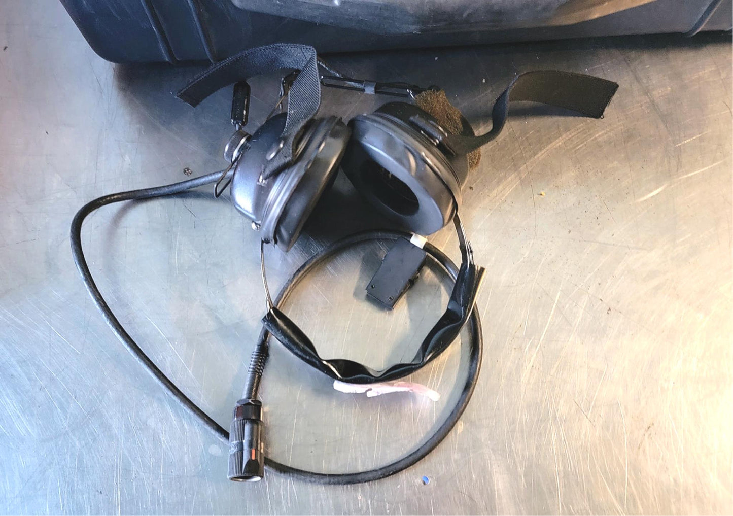 CON-SPACE CSI 2001 FUEL CELL ENTRY KIT HARDLINE COMMUNITCATIONS CABLES & CASE